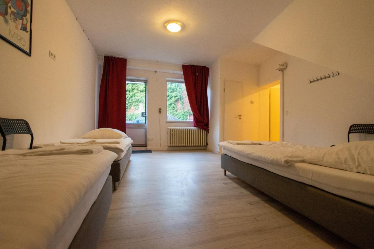 דיסלדורף Spacious House מראה חיצוני תמונה