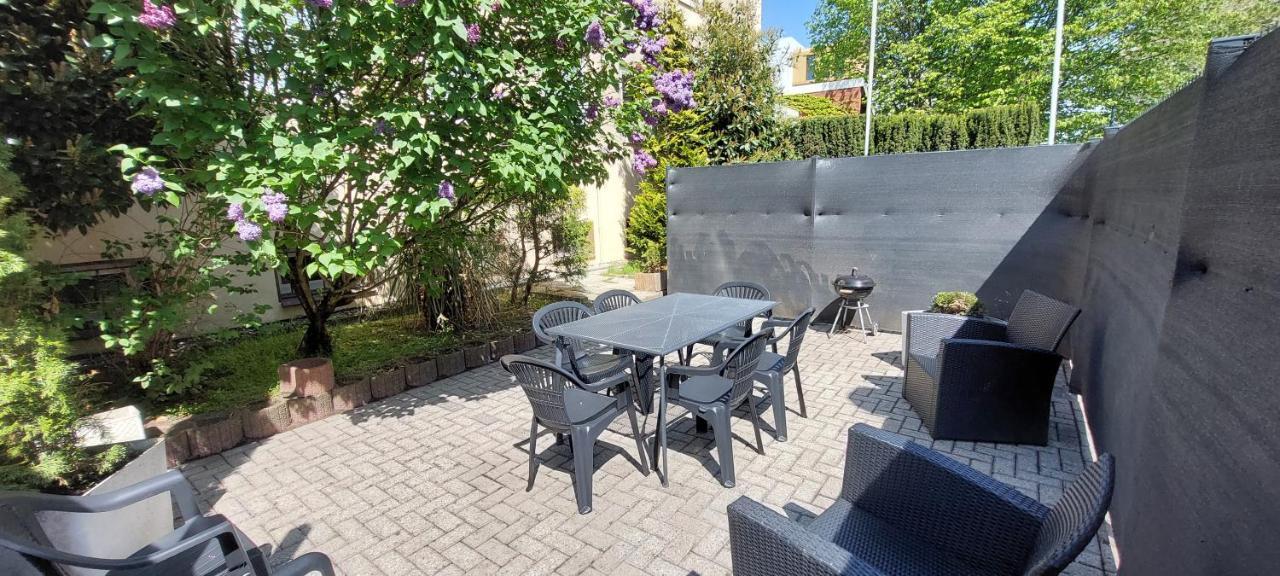 דיסלדורף Spacious House מראה חיצוני תמונה
