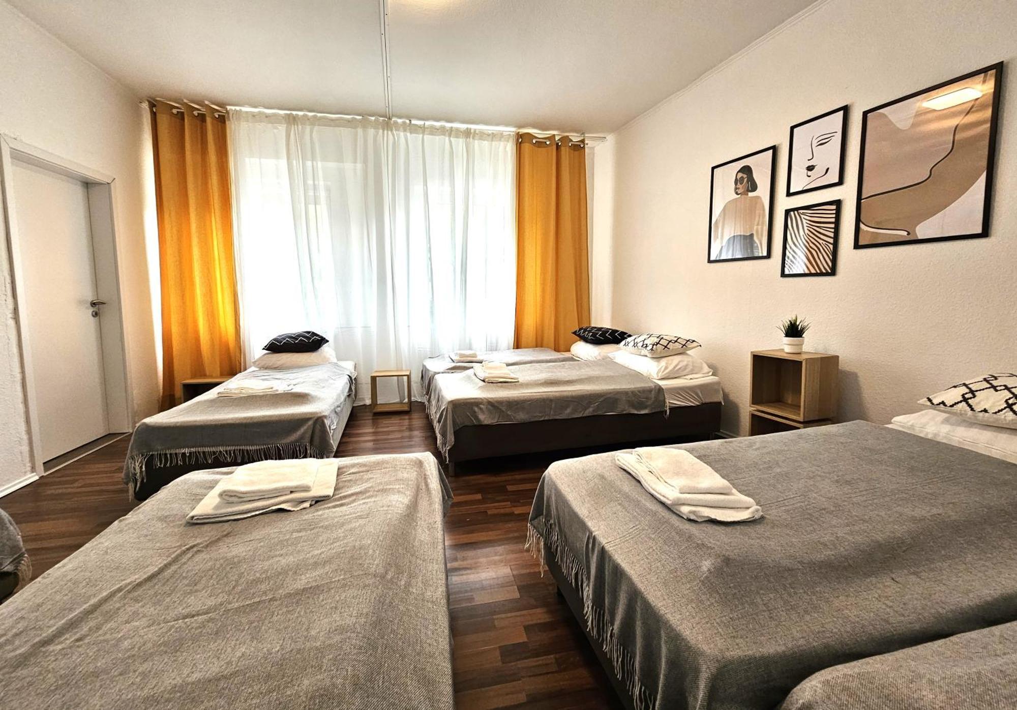 דיסלדורף Spacious House מראה חיצוני תמונה