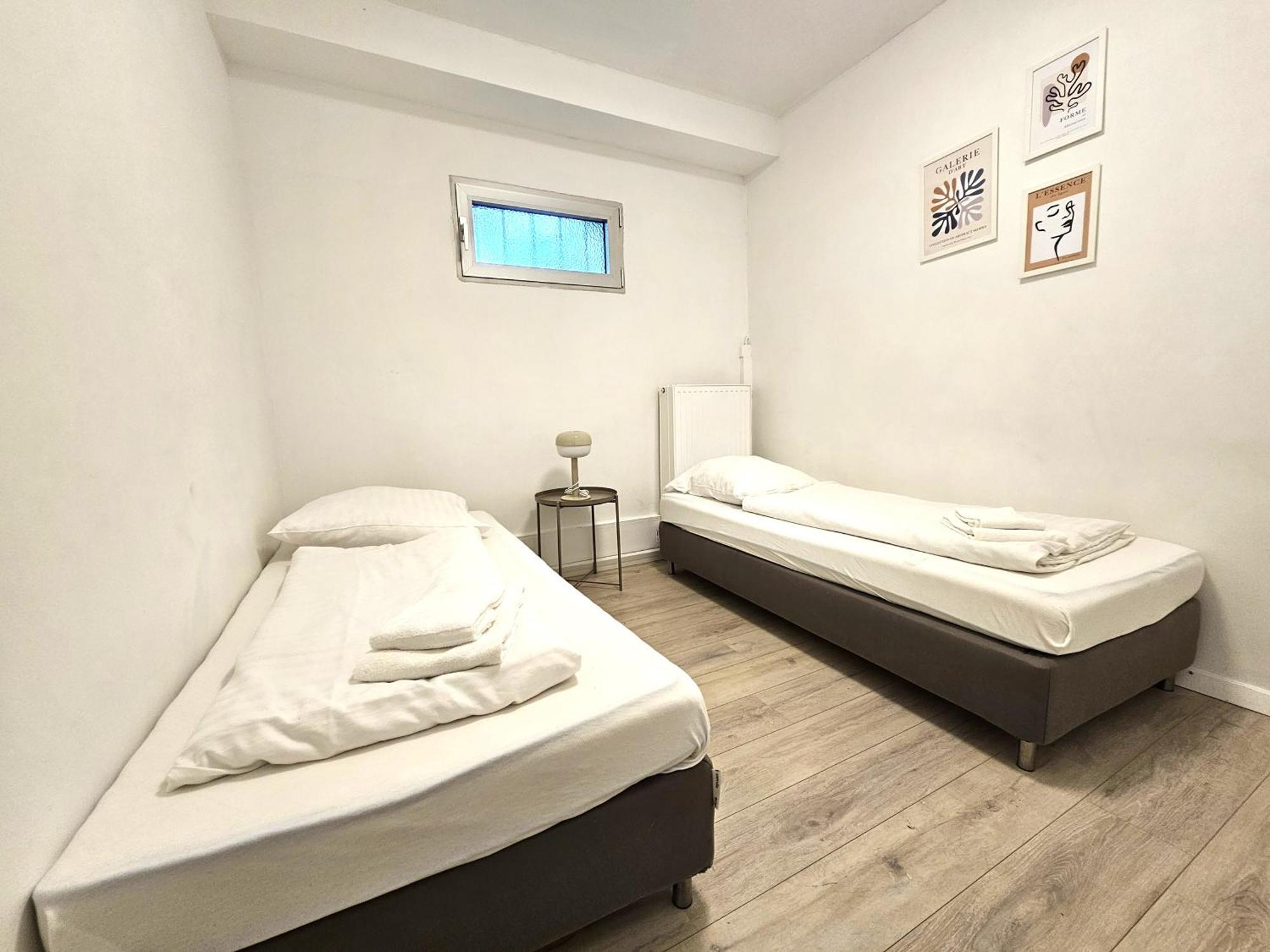 דיסלדורף Spacious House חדר תמונה