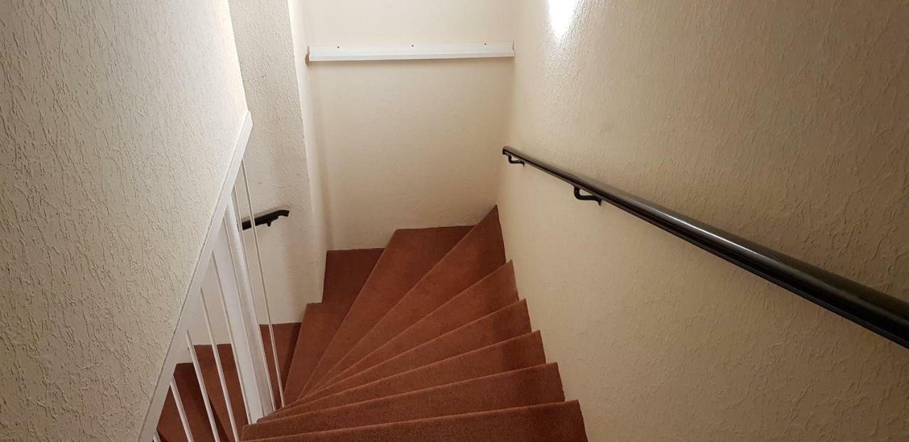 דיסלדורף Spacious House מראה חיצוני תמונה